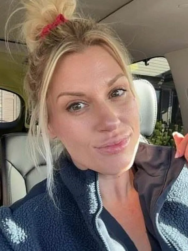 Jeanne, 54 ans, rencontre libertine à Aix-en-Provence