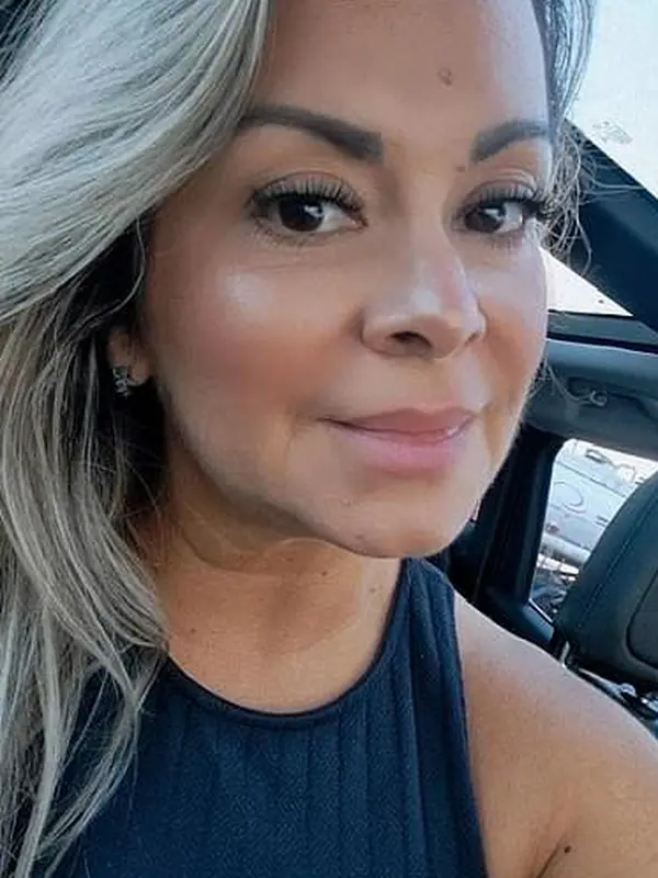 Valérie, 52 ans, rencontre libertine à Ajaccio