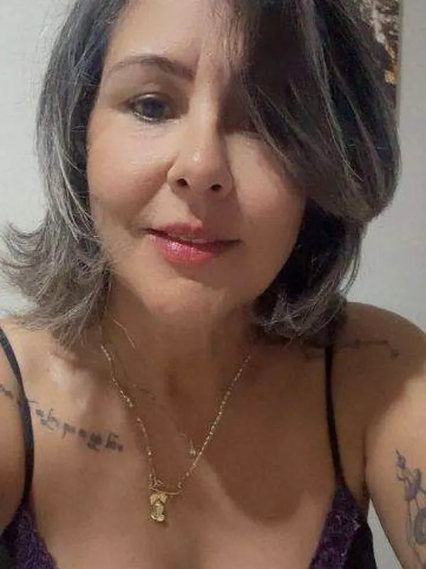 Françoise, 56 ans, rencontre libertine à Bordeaux