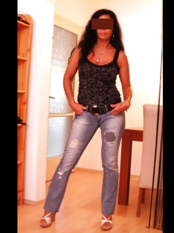 Samira, 36 ans, rencontre libertine à Bordeaux