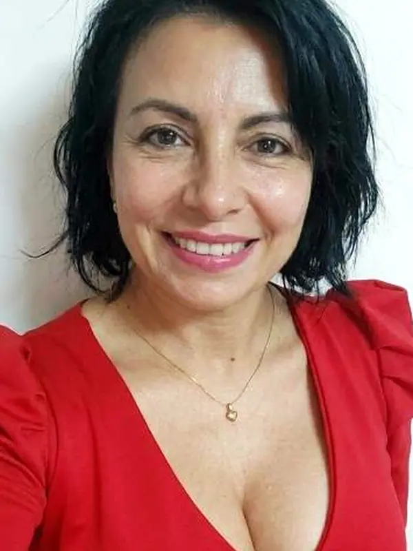 Christine, 51 ans, rencontre libertine à Cannes