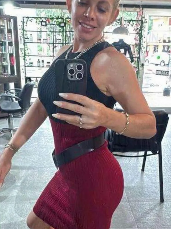 Louna, 23 ans, rencontre libertine à Clermont-Ferrand
