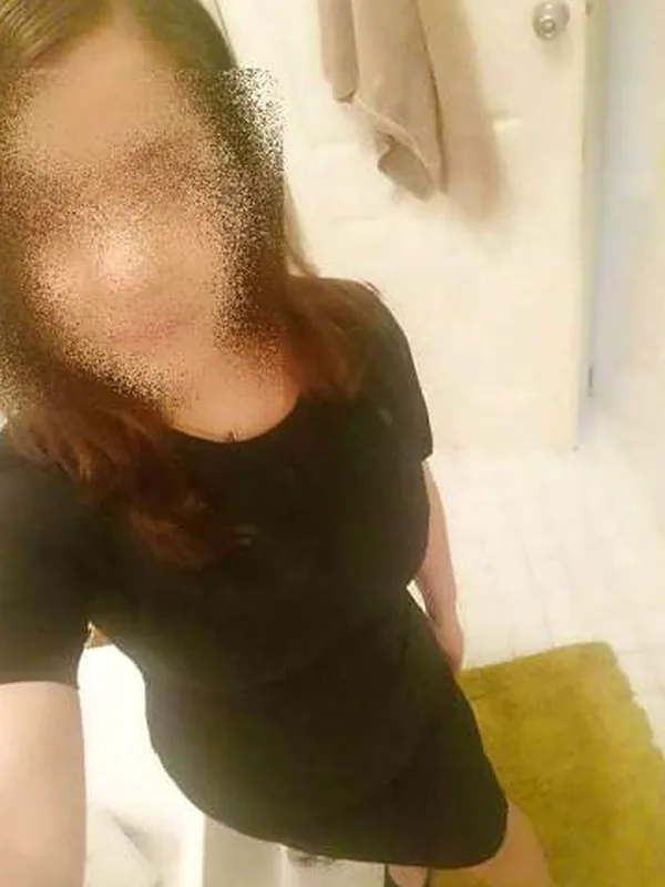 Noémie, 28 ans, rencontre libertine à Clermont-Ferrand