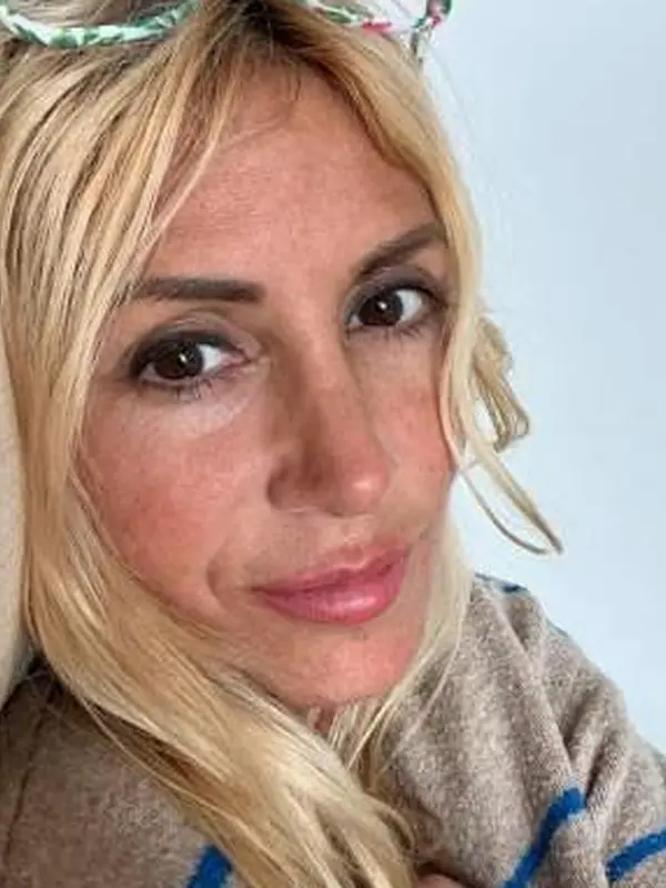 Véronique, 52 ans, rencontre libertine à Tours