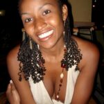 Femme africaine soumise pour coquin domi