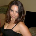 Une femme infidèle sexy pour votre plaisir