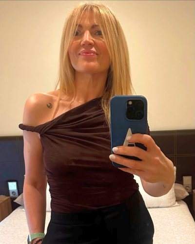 femme coquine - proche de moi - Avoue-le, tu fantasmes sur une femme qui assume ses courbes et son appétit de tchat coquin
