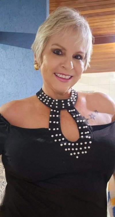 femme coquine - Rennes - Esthéticienne à Rennes, je crée l&rsquo;ambiance pour une rencontre coquine réelle