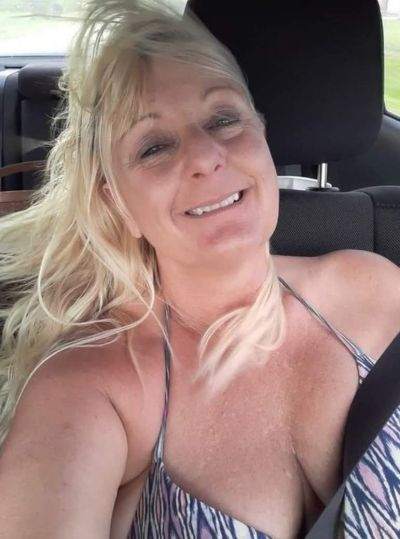 femme coquine - Le Lamentin - Confesse-moi tes fantasmes, prof coquine du Lamentin en tchat