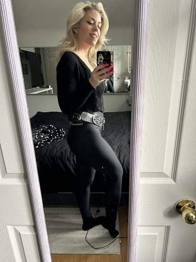 femme coquine - Laval - Oriance Laval 45ans • nièce coquine cherche mec pour plan discret