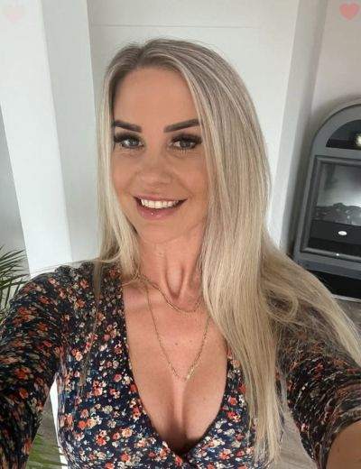 femme coquine - Argenteuil - Domestique à Argenteuil… obéissance & discrétion cherchent dialogue coquin
