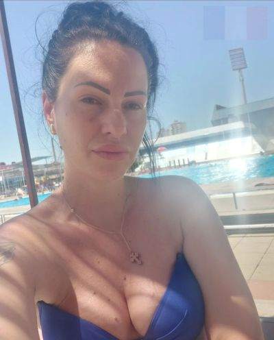 femme coquine - Bayonne - À Bayonne, infirmière en quête de confidences coquines loin des regards