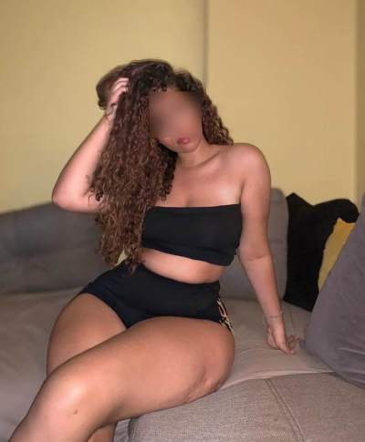femme coquine - Paris - Jennah balance ses interdits à Paris, punk et sans limites