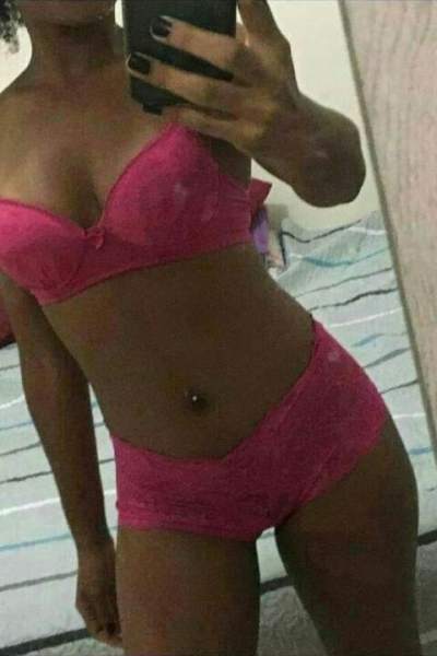 femme coquine - La Rochelle - Je me l&rsquo;avoue enfin : à La Rochelle, je rêve d&rsquo;une vraie aventure sexuelle